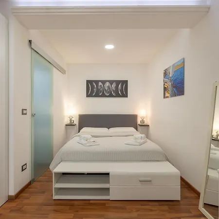 Apartment Moderno Monolocale - Centro Storico - Casa Shelter Alghero