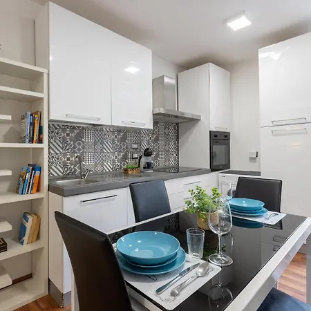 Moderno Monolocale - Centro Storico - Casa Shelter *